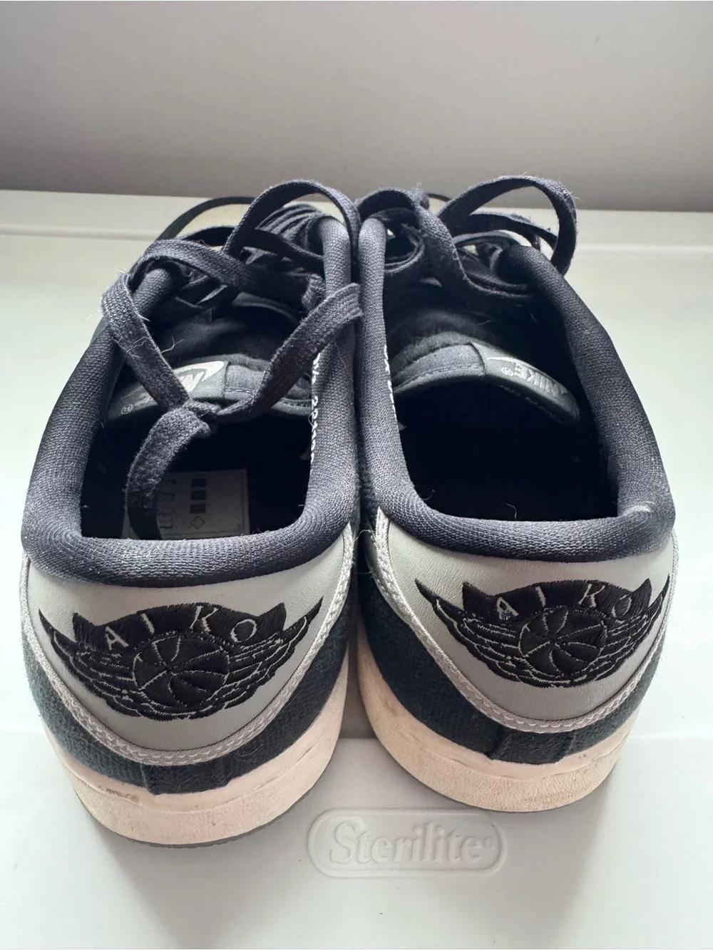 Nike Jordan Low